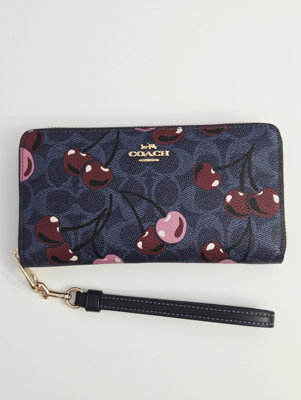 COACH LONG ZIP AROUND WALLET - DENIM MULTI SIGNATURE CANVAS CHERRY PRINT